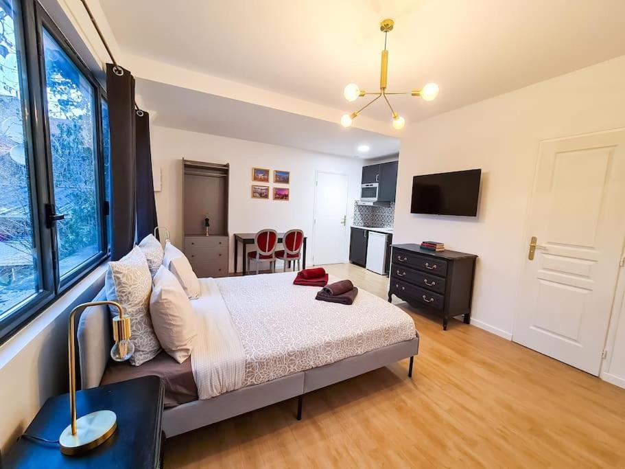 Apartmán Atelier Casanova Vitry-sur-Seine Exteriér fotografie